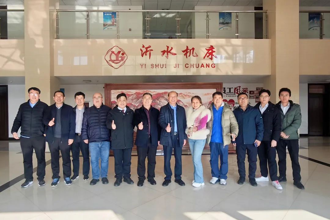 廣州數(shù)控設(shè)備董事長何敏佳帶隊蒞臨沂機參觀交流 廣州數(shù)控設(shè)備董事長何敏佳帶隊蒞臨沂機參觀交流